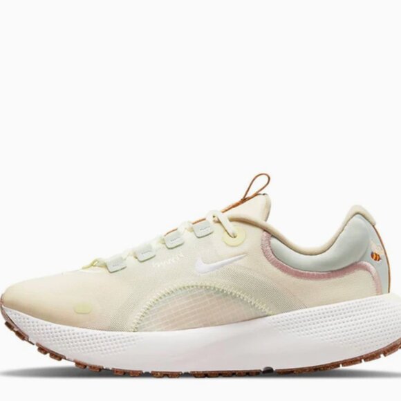 Nike React Escape Run 'Cashmere White Pearl White' Size 5.5 NWOT - Picture 2 of 10